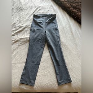 Grey High Rise 25’ Lululemon Crop Leggings